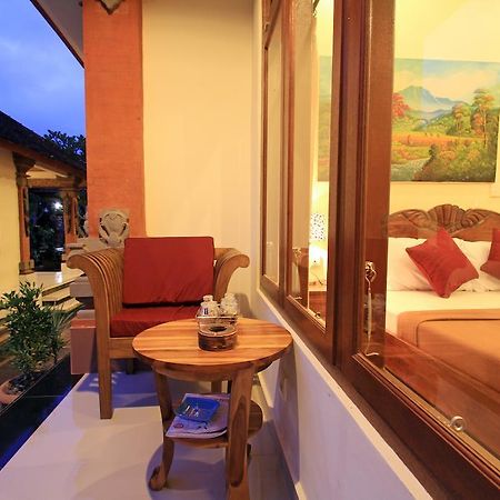 Kt. Kuaya Home Stay Ubud  Exterior photo