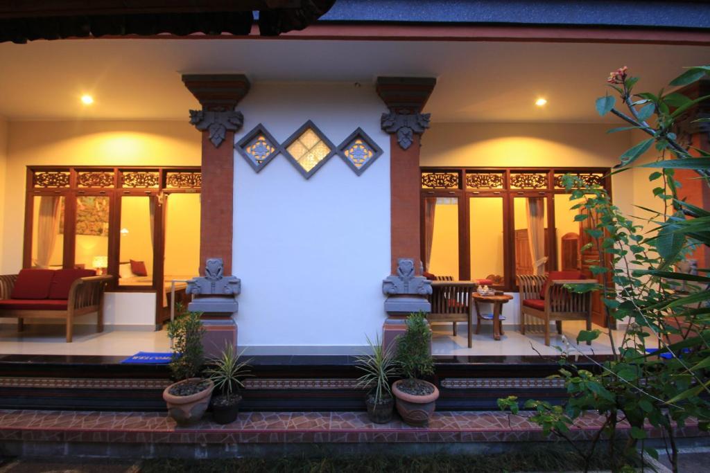 Kt. Kuaya Home Stay Ubud  Exterior photo
