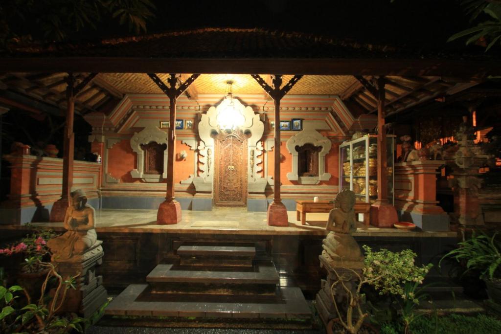 Kt. Kuaya Home Stay Ubud  Exterior photo